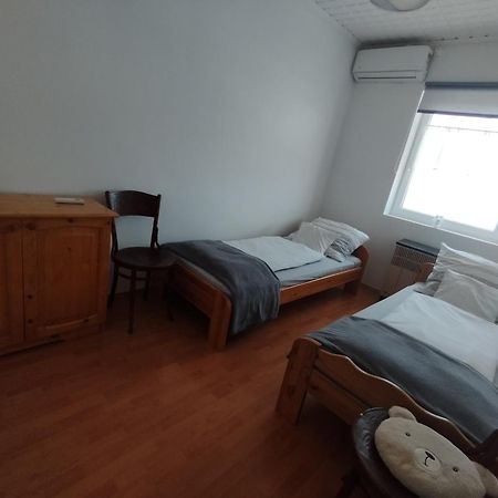Var-Lak Apartman Balatonfůzfő 外观 照片